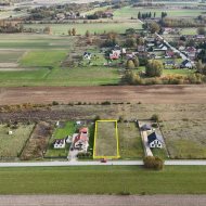 Działka na sprzedaż