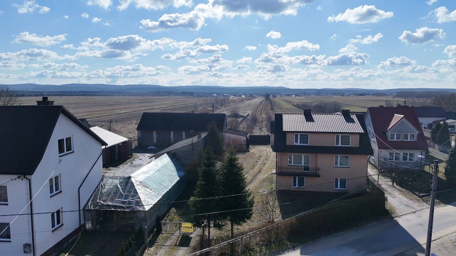 Dom na sprzedaż
