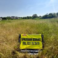 Działka na sprzedaż
